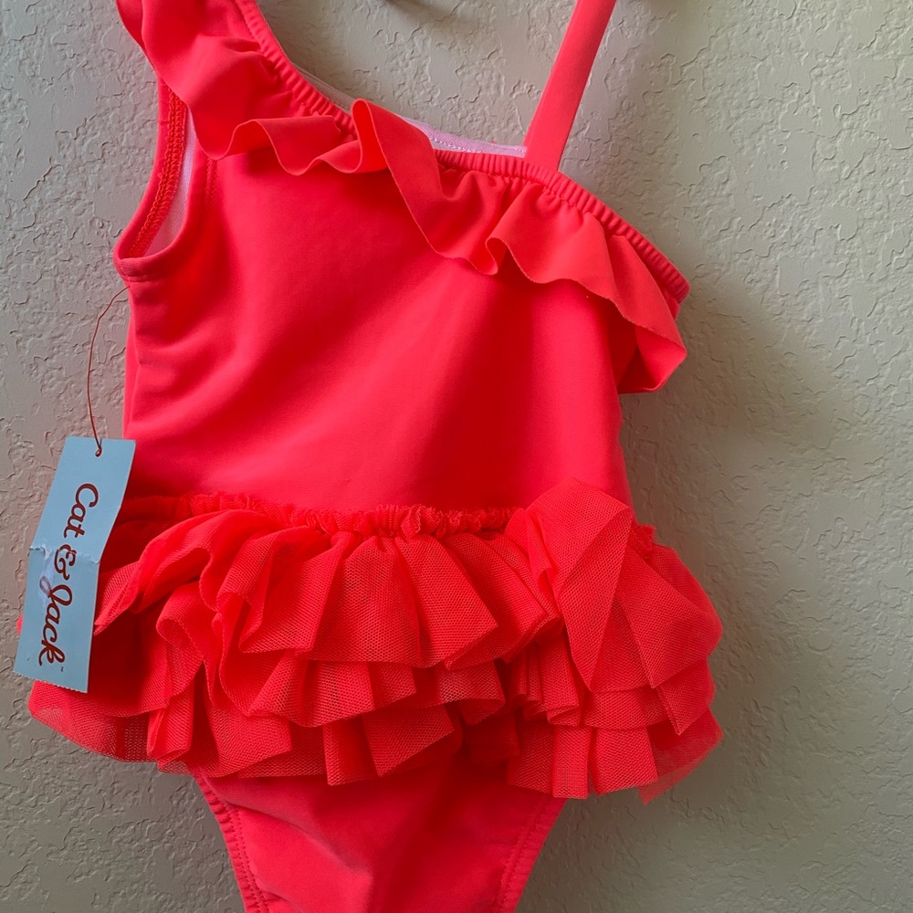 Cat & Jack girls swimsuit. 12 months super cute.